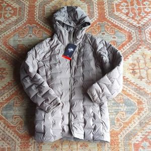 Mountain Hard Wear women's small 700 fill